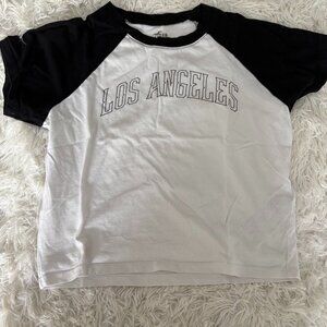 Hollister Women's Black and White Los Angeles Baby Tee - Size Small